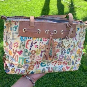 Dooney & Bourke shoulder purse